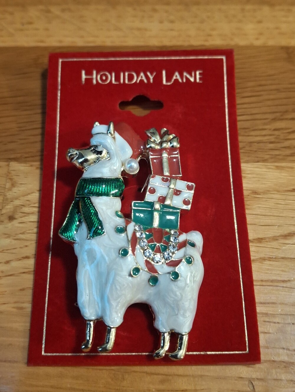 Holiday Lane Brooch Pin